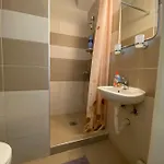 アパート In The Center Of *