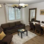 アパート In The Center Of スコピエ